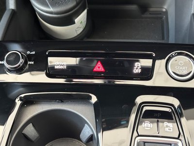 صورة 36 لـ 2025 AUDI Q6 E-TRON