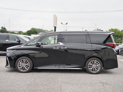 صورة 7 لـ 2025 TOYOTA ALPHARD