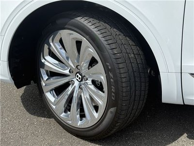 صورة مصغرة 21 لـ 2024 Bentley BENTAYGA