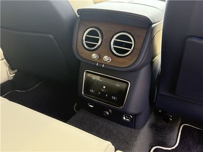 صورة مصغرة 43 لـ 2024 Bentley BENTAYGA