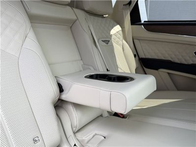 صورة مصغرة 45 لـ 2024 Bentley BENTAYGA