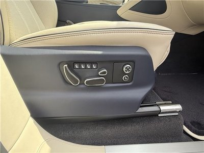 صورة مصغرة 36 لـ 2024 Bentley BENTAYGA