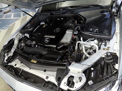 MERCEDES-BENZ E-CLASS - 5