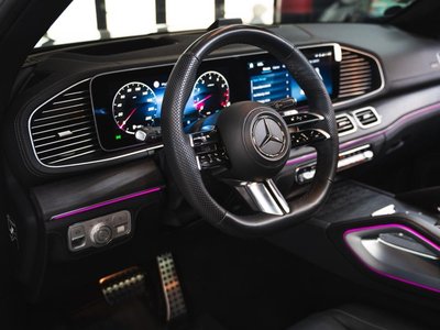 MERCEDES-BENZ GLS - 8