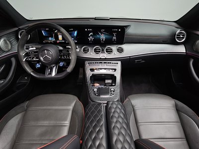 MERCEDES-BENZ E-CLASS - 5