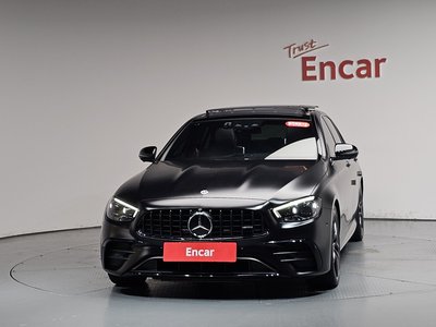 MERCEDES-BENZ E-CLASS - 3