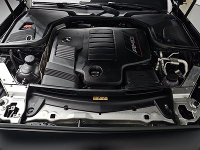MERCEDES-BENZ E-CLASS - 7