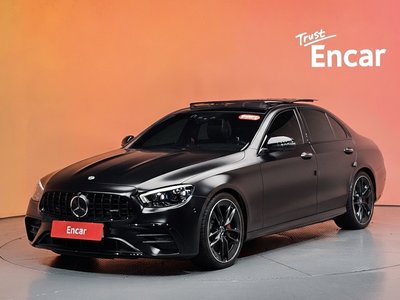 MERCEDES-BENZ E-CLASS - 1