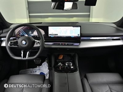 صورة 5 لـ 2025 BMW 5 SERIES