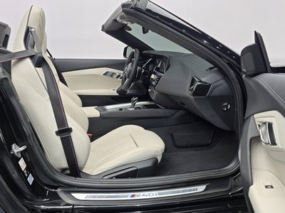2024 BMW Z4 thumbnail 11
