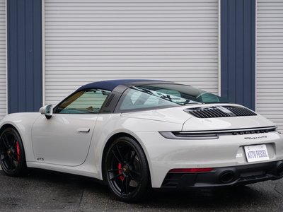 PORSCHE 911 TARGA - 5