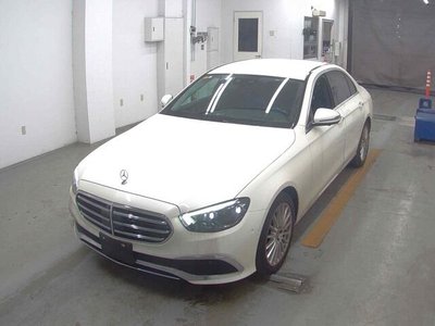MERCEDES-BENZ E-CLASS - 4