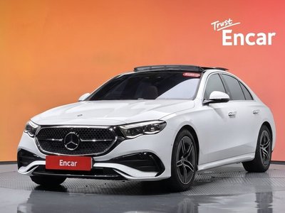 2026 Mercedes-BENZ E-CLASS 照片 1