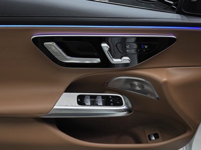 صورة مصغرة 15 لـ 2026 Mercedes-BENZ E-CLASS