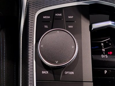 صورة مصغرة 49 لـ 2025 BMW 3 SERIES
