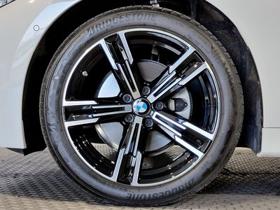 صورة مصغرة 23 لـ 2025 BMW 3 SERIES