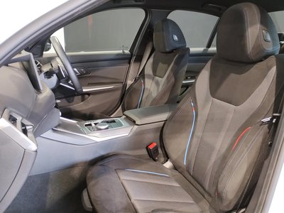 صورة مصغرة 31 لـ 2025 BMW 3 SERIES