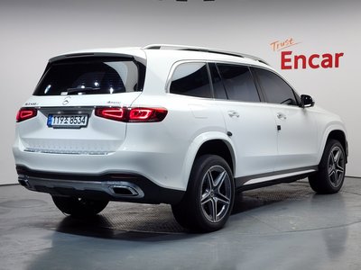 MERCEDES-BENZ GLS - 4