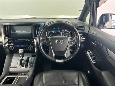 TOYOTA ALPHARD - 6