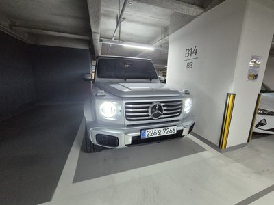 MERCEDES-BENZ G-CLASS