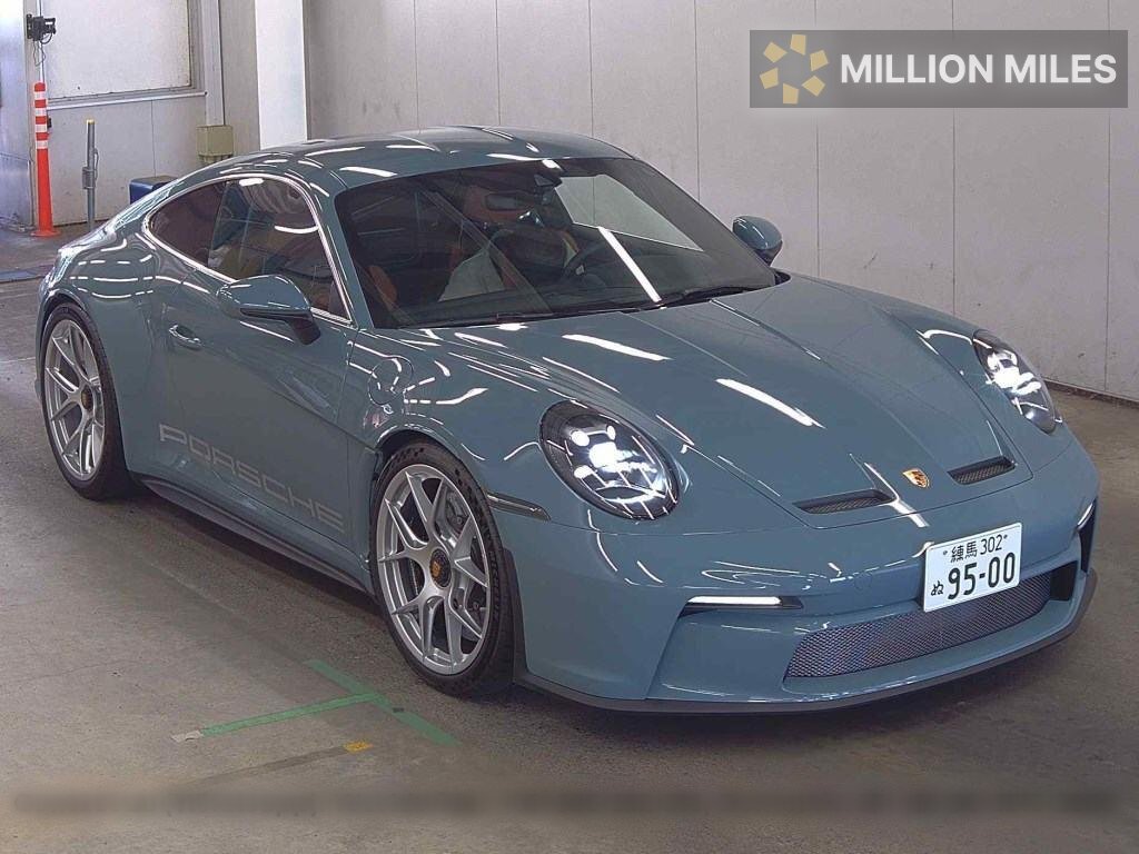 PORSCHE 911 - View 1