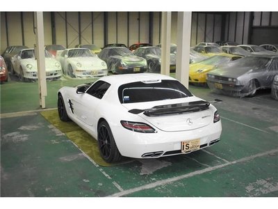 MERCEDES-BENZ SL AMG - 2