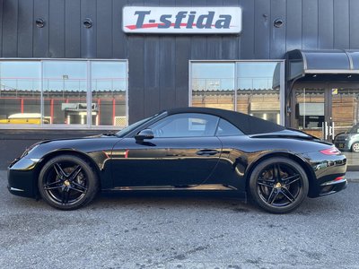 PORSCHE 911 CABRIOLET - 6