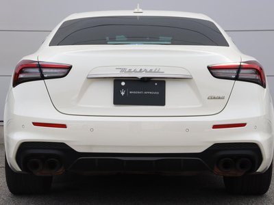 صورة 10 لـ 2021 Maserati GHIBLI