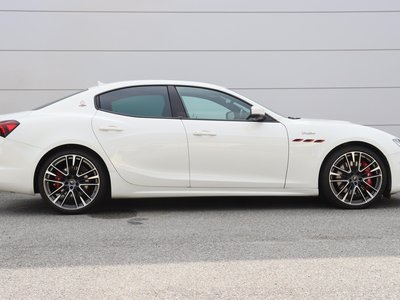 صورة 8 لـ 2021 Maserati GHIBLI