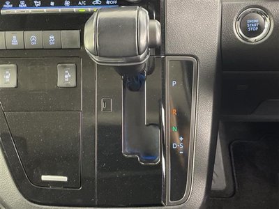 2020 Toyota GRAND ACE 缩略图 12