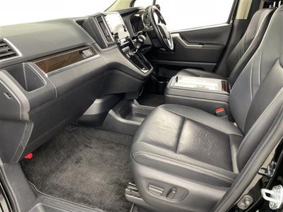 2020 Toyota GRAND ACE 缩略图 25