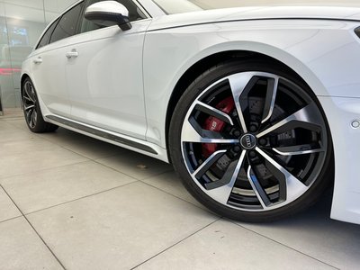 2019 AUDI RS4 AVANT — фото 10