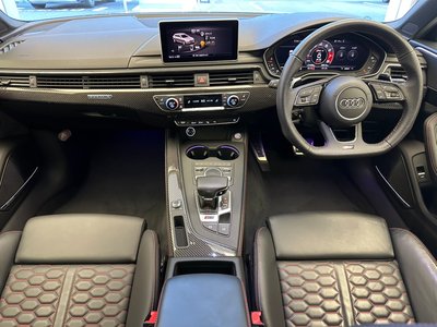 2019 AUDI RS4 AVANT — фото 3