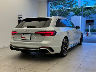 2019 AUDI RS4 AVANT — фото 7