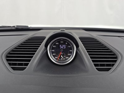 2018 Porsche 911 thumbnail 27