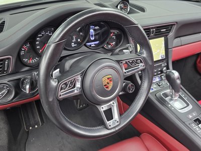 2018 Porsche 911 thumbnail 18