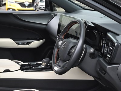 2023 Lexus NX — миниатюра 44