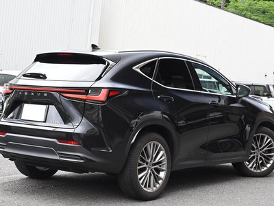 2023 Lexus NX — миниатюра 13