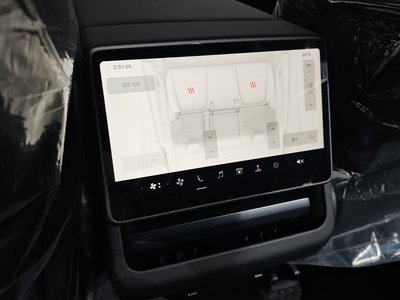 2026 Tesla MODEL Y — миниатюра 32