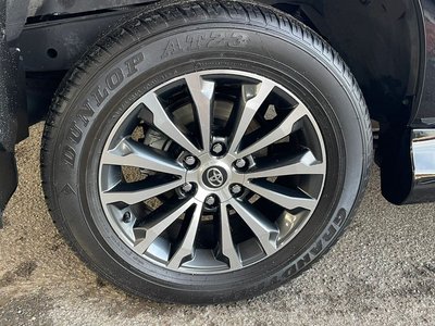 TOYOTA LAND CRUISER PRADO - 10