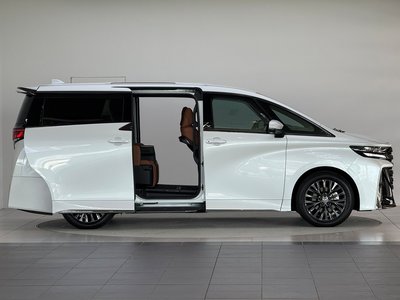 2026 Toyota VELLFIRE — фото 9