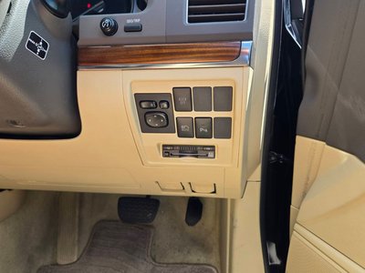 2017 Toyota LAND CRUISER 200 — фото 9