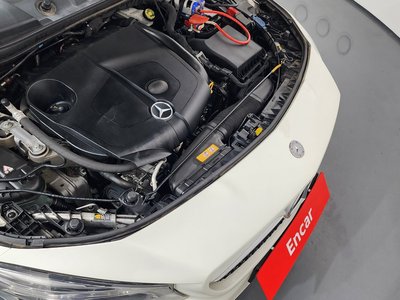 MERCEDES-BENZ CLA - 7