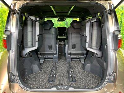 صورة مصغرة 11 لـ 2024 Toyota ALPHARD