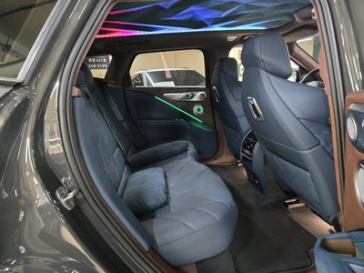 2025 BMW XM — фото 7