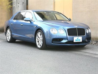 2018 Bentley FLYING SPUR photo 1