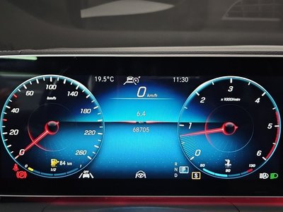 MERCEDES-BENZ GLS - 8