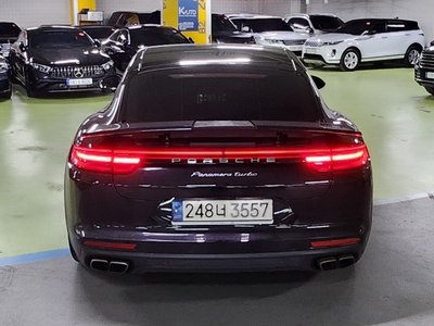 PORSCHE PANAMERA - 2