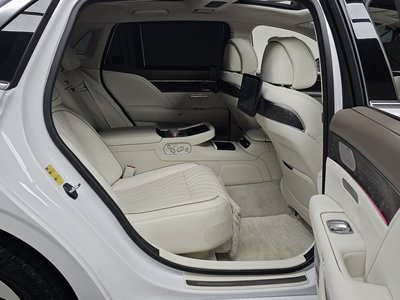 2022 Genesis G90 (RS4) thumbnail 17