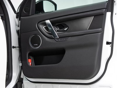 LAND ROVER DISCOVERY SPORT - 7